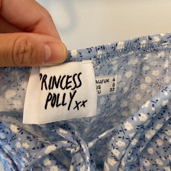 BNWOT - Princess Polly Crop - Size 0 - Picture 5 of 5
